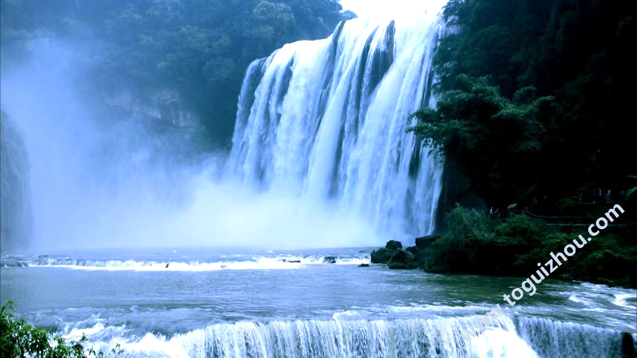 Huangguoshu Waterfall